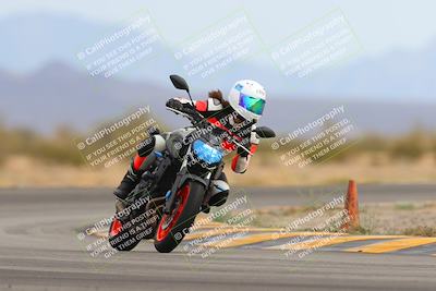 media/Jan-15-2023-SoCal Trackdays (Sun) [[c1237a034a]]/Turn 15 (1pm)/